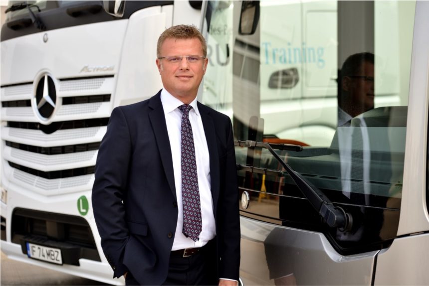 Valeriu Zaharia, Managing Director Divizia Trucks & Buses Mercedes-Benz Romania