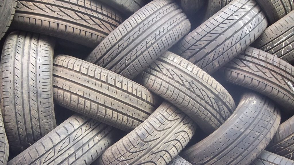 Шины бу. Used Tyre. Second hand Tires. У резины есть волокна?. Шины бу макет.