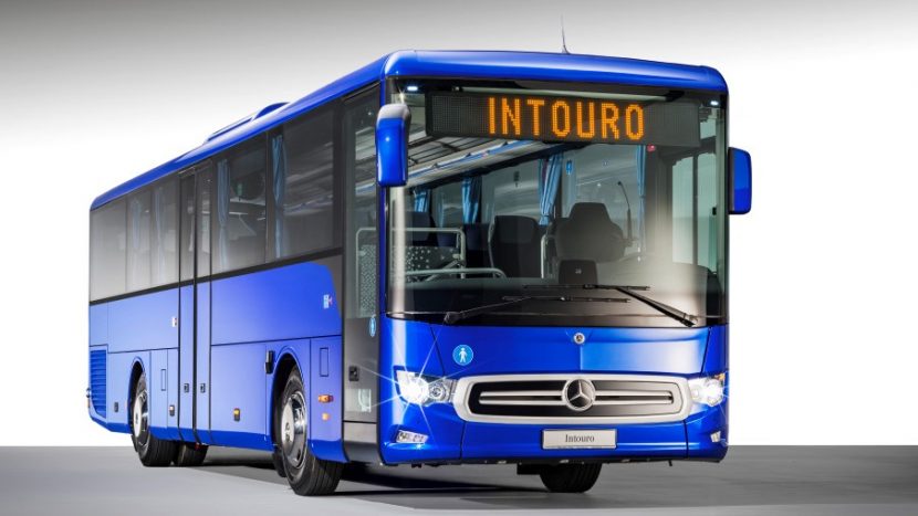 Noul Mercedes-Benz Intouro, primul autobuz cu ABA 5