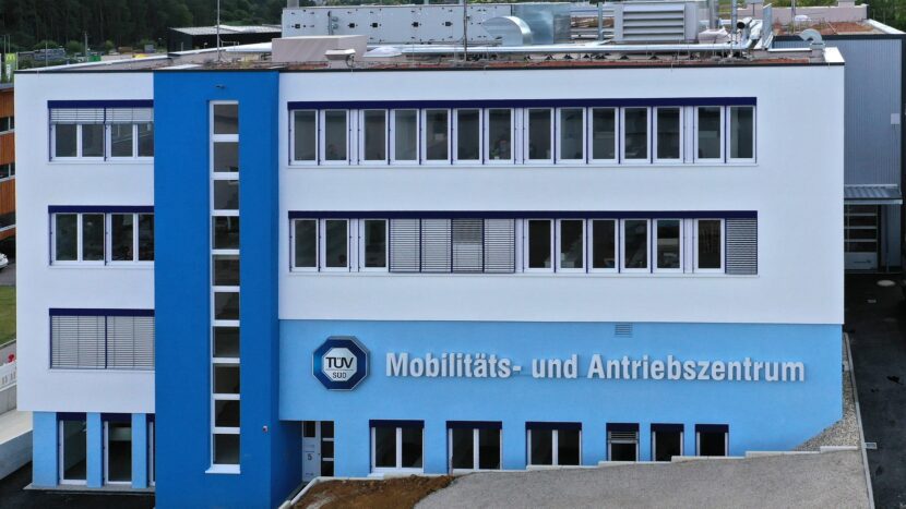 TÜV SÜD deschide cel mai mare laborator de testare a emisiilor
