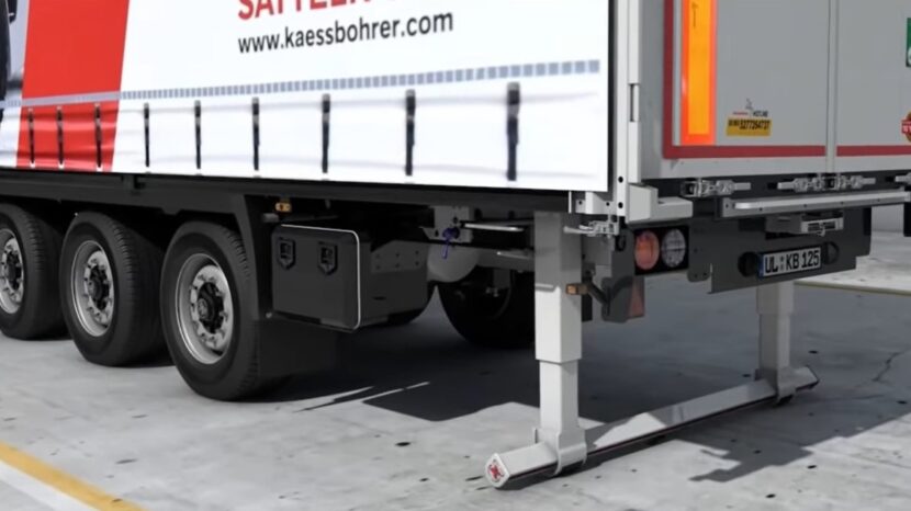 Video: Bară de protecție pliabilă de la Kässbohrer. Cum îl ajută pe șofer?